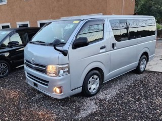 2013 Toyota Hiace