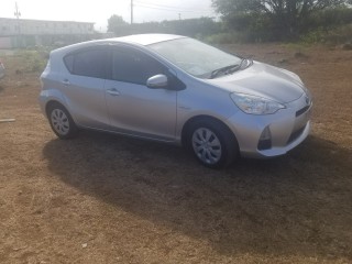 2013 Toyota Aqua for sale in Clarendon, Jamaica