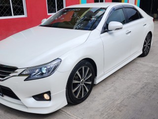 2016 Toyota Mark X