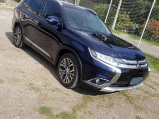 2018 Mitsubishi Outlander for sale in Kingston / St. Andrew, Jamaica